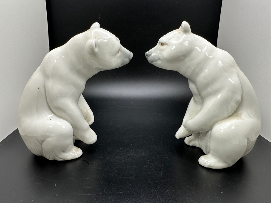 Lladro 'Resting Polar Bear' #1208, 'Attentive Polar Bear' #1207 and 'Seated Polar Bear' #1209 Porcelain Figurines 4-4.5'H [Photo 6]