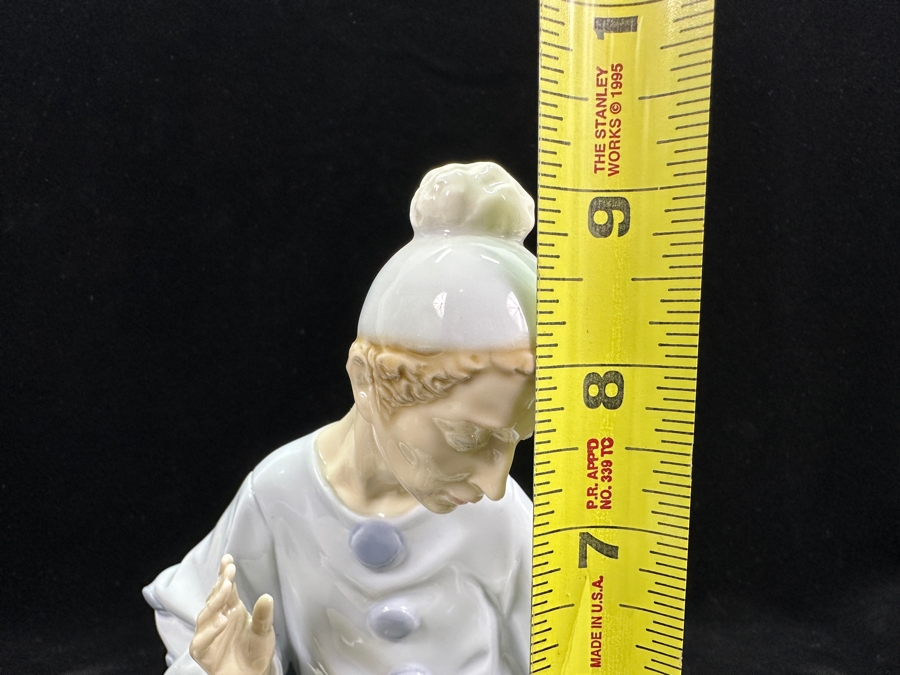 Vintage Lladro 'Closing Scene' Ballerina and Jester Porcelain Figurine #4935 9.25'H 1974-1996 [Photo 11]