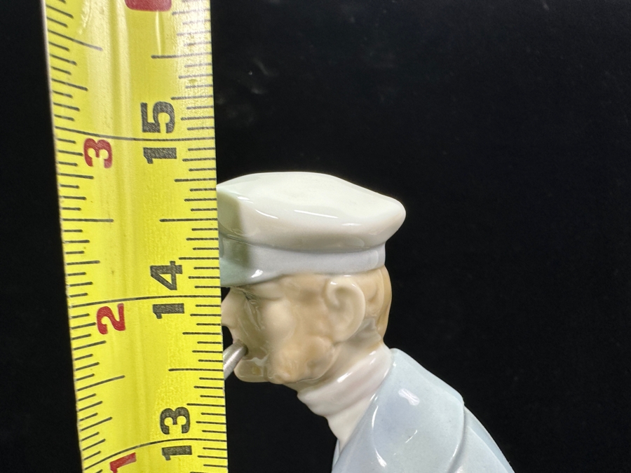 Vintage Lladro 'Sea Captain' Porcelain Figurine #4621 14.75'H 1970-1994 [Photo 8]