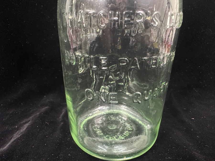 Pair Of Mid-Century Thatcher's Dairy Glass Milk Bottles With Metal Carrier [Photo 4]