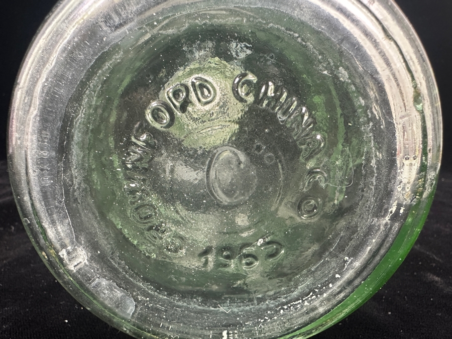 Pair Of Mid-Century Thatcher's Dairy Glass Milk Bottles With Metal Carrier [Photo 5]