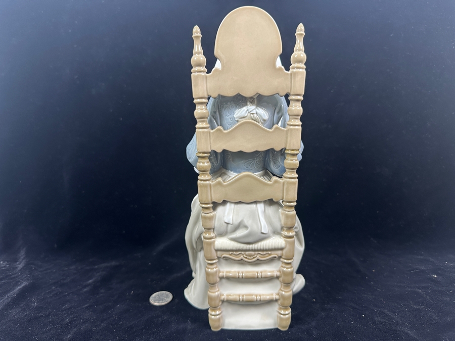 Vintage Lladro 'Embroiderer' Porcelain Figurine #4865 11'H 1974-1994 [Photo 7]
