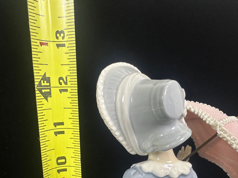 Vintage Lladro 'Aranjuez Little Lady' Porcelain Figurine #4879 12.25'H 1974-1996 [Photo 7]