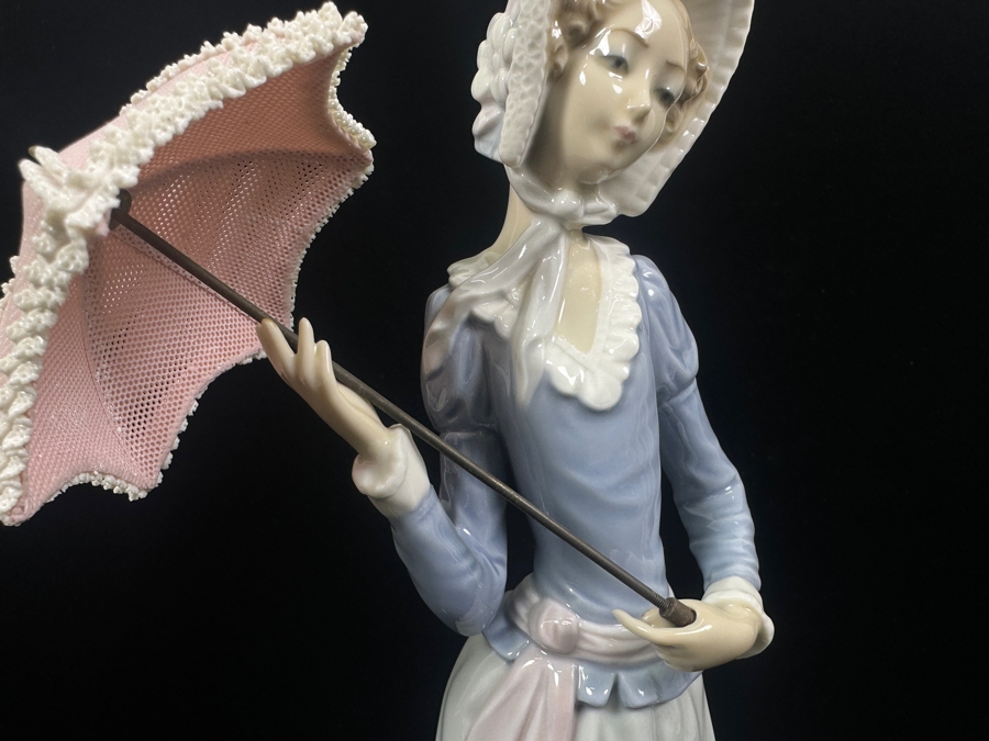 Vintage Lladro 'Aranjuez Little Lady' Porcelain Figurine #4879 12.25'H 1974-1996 [Photo 5]