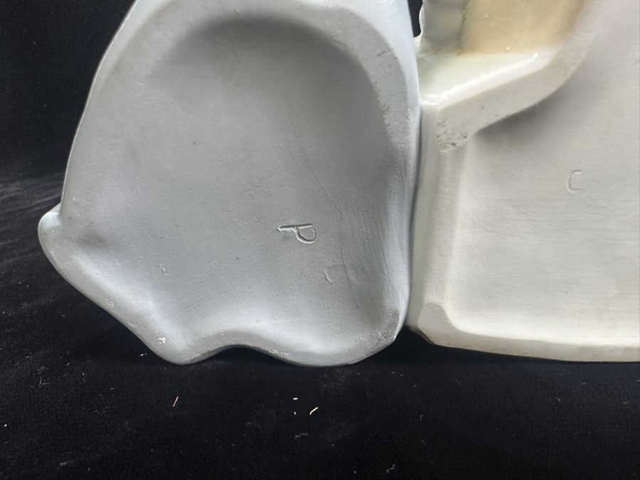 Vintage Lladro 'Dutch Mother' Porcelain Figurine #5083 12'H  [Photo 15]