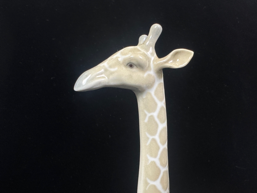 Porcelain Giraffe Figurines by Miquel Requena 10.75' - 14.75'H [Photo 7]
