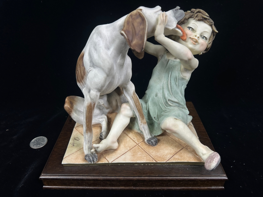 Vintage Giuseppe Armani Capodimonte Italy Resin Figurine 8W X 7H [Photo 2]