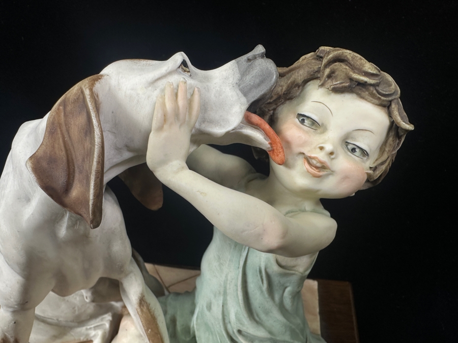 Vintage Giuseppe Armani Capodimonte Italy Resin Figurine 8W X 7H [Photo 3]