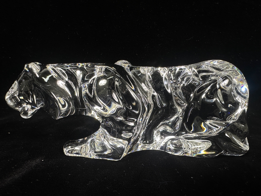 Vintage Baccarat France Crystal Crouching Tiger Figurine With Custom Wooden Stand 6L X 2H [Photo 4]