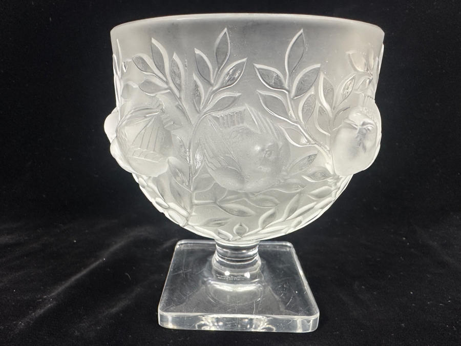 Lalique France Crystal Elisabeth Footed Vase With Birds (One Of The Birds Beak Has A Chip - See Photos) 5.25'H [Photo 7]