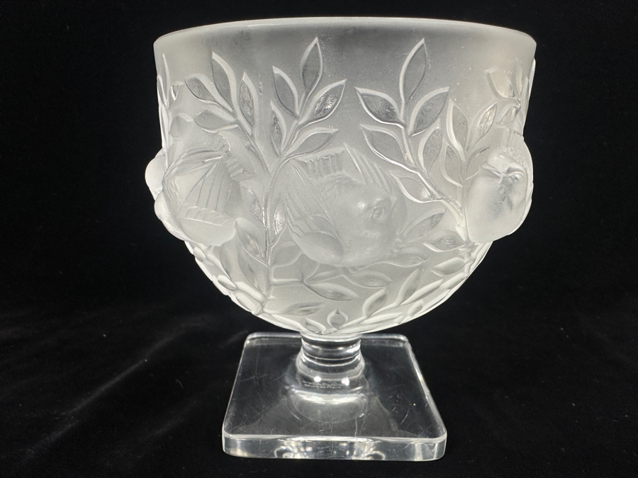 Lalique France Crystal Elisabeth Footed Vase With Birds (One Of The Birds Beak Has A Chip - See Photos) 5.25'H [Photo 8]