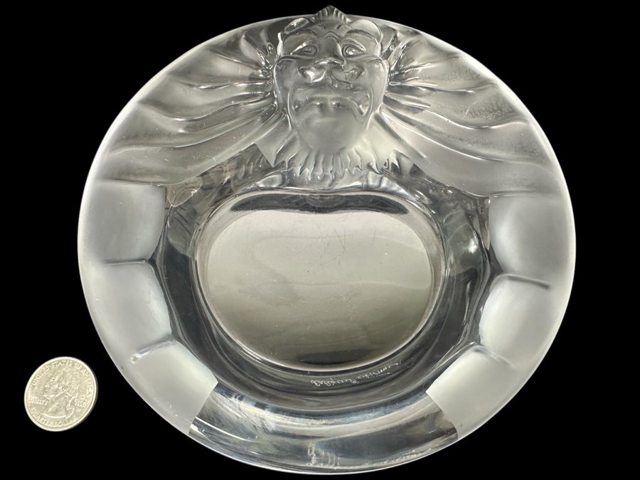 Vintage Lalique France 'Tete De Lion' Ashtray Featuring A Raised Lion's Head Design 6'W