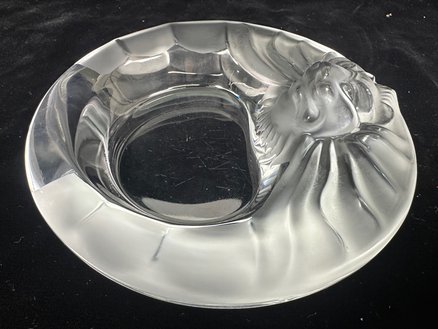 Vintage Lalique France 'Tete De Lion' Ashtray Featuring A Raised Lion's Head Design 6'W [Photo 7]
