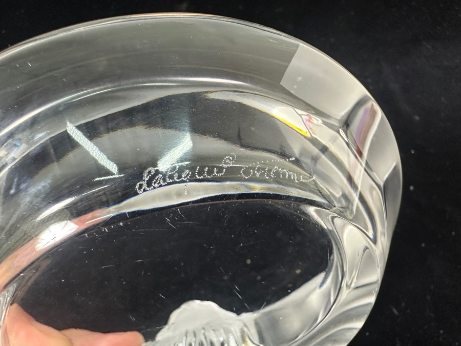 Vintage Lalique France 'Tete De Lion' Ashtray Featuring A Raised Lion's Head Design 6'W [Photo 9]