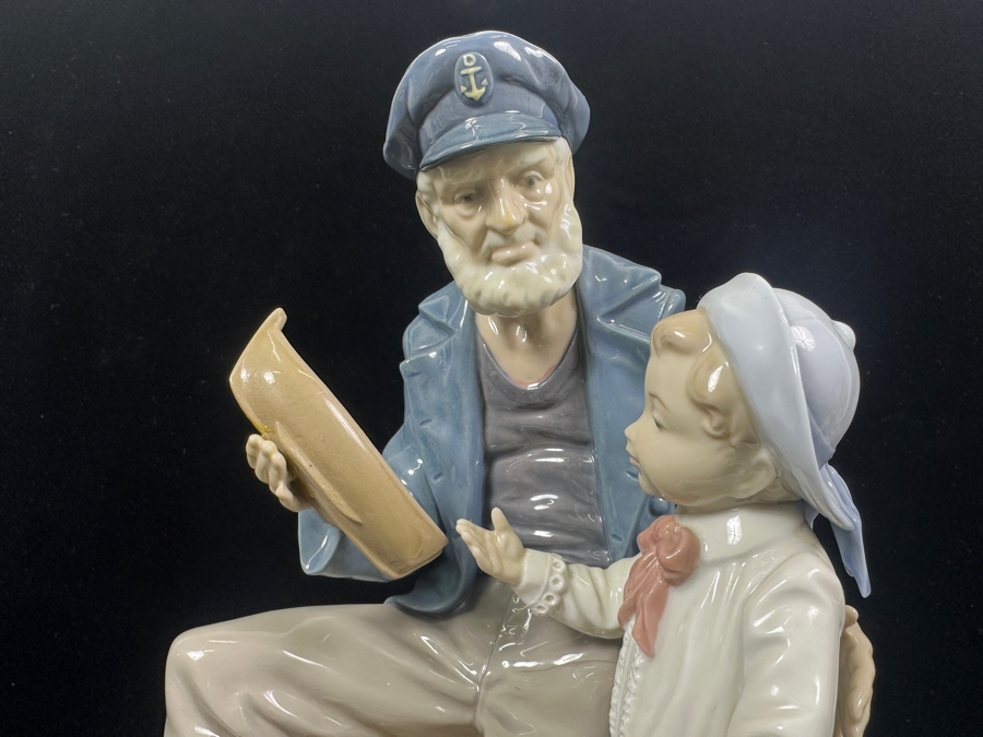 Vintage Lladro 'A Tall Yarn' Porcelain Figurine #5207 11.5'H 1984-2003 [Photo 5]