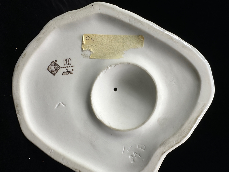 Nao by Lladro Greek Shepherdess Porcelain Figurine 14.5'H 1980 [Photo 6]