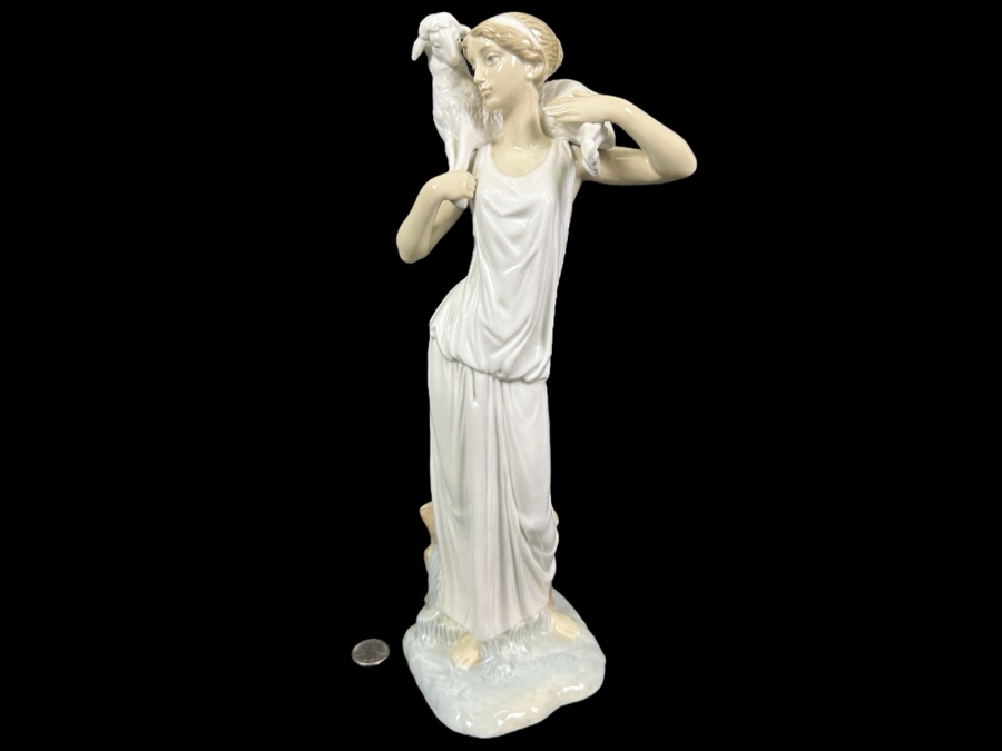 Nao by Lladro Greek Shepherdess Porcelain Figurine 14.5'H 1980