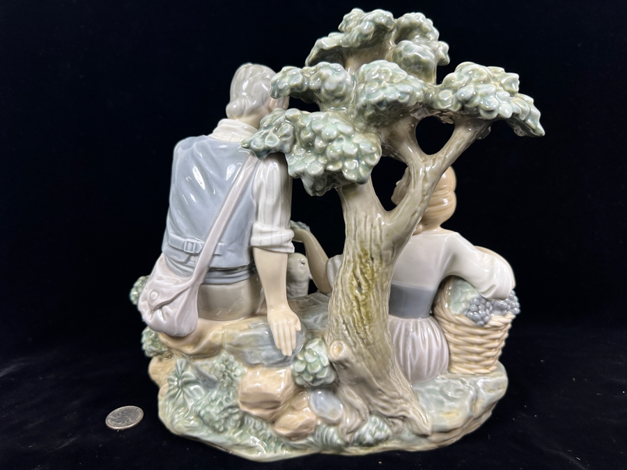 Vintage Lladro 'Pastoral Couple with Lamb' Porcelain Figurine #5047 10.5'H x 10W 1980-1981 [Photo 10]