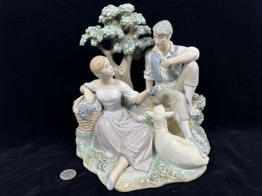 Vintage Lladro 'Pastoral Couple with Lamb' Porcelain Figurine #5047 10.5'H x 10W 1980-1981 [Photo 2]