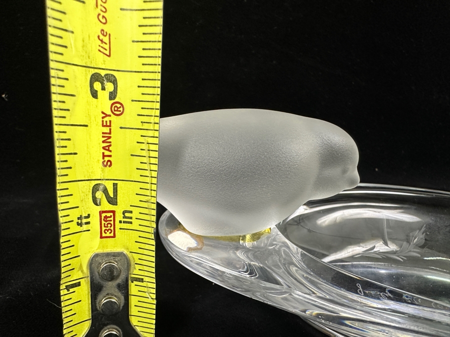 Vintage Art Vannes France Crystal Candy Dish With Frosted Bird Perched On Edge 7.5'W X 2.5'H [Photo 11]