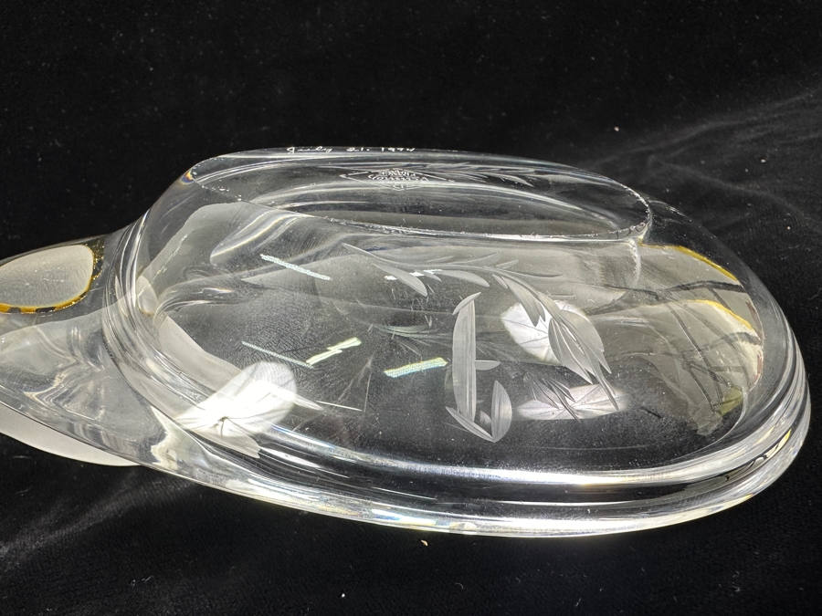 Vintage Art Vannes France Crystal Candy Dish With Frosted Bird Perched On Edge 7.5'W X 2.5'H [Photo 8]