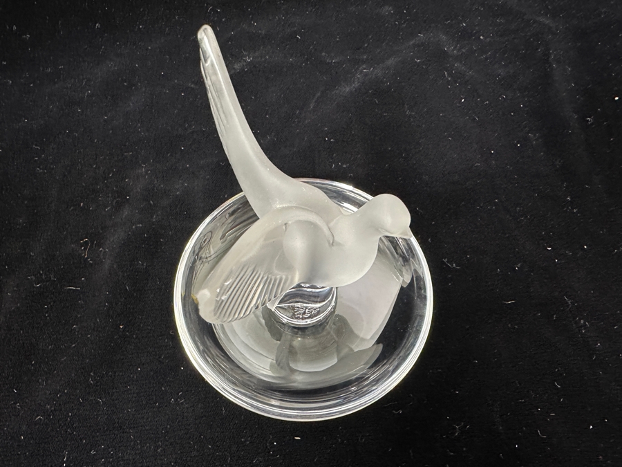 Lalique France Crystal Dove On A Circular Trinket Ring Dish 3.75'W [Photo 7]