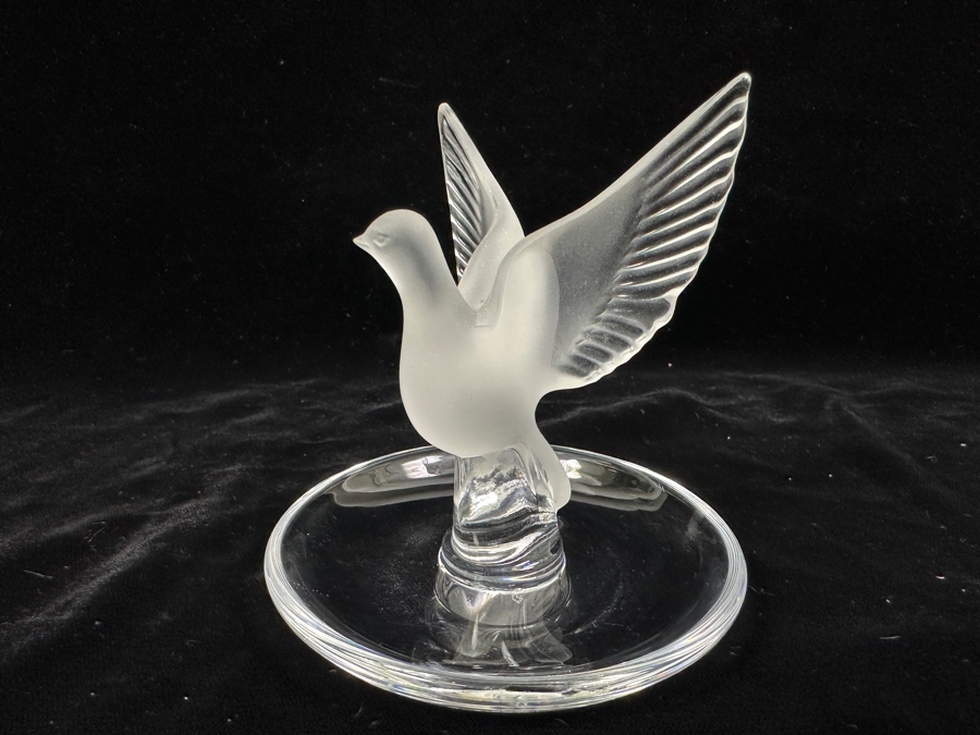 Lalique France Crystal Dove On A Circular Trinket Ring Dish 3.75'W [Photo 4]