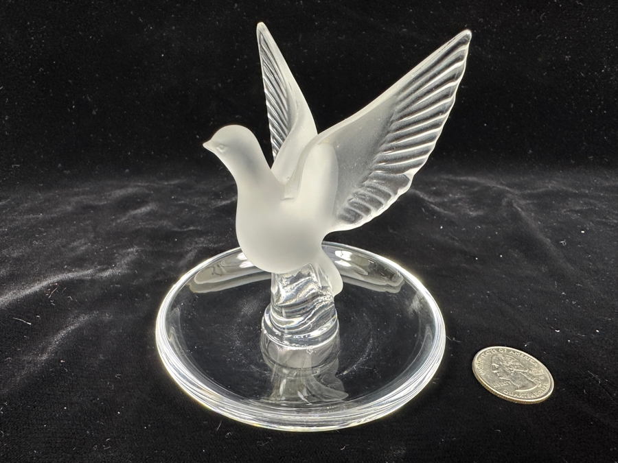 Lalique France Crystal Dove On A Circular Trinket Ring Dish 3.75'W [Photo 2]