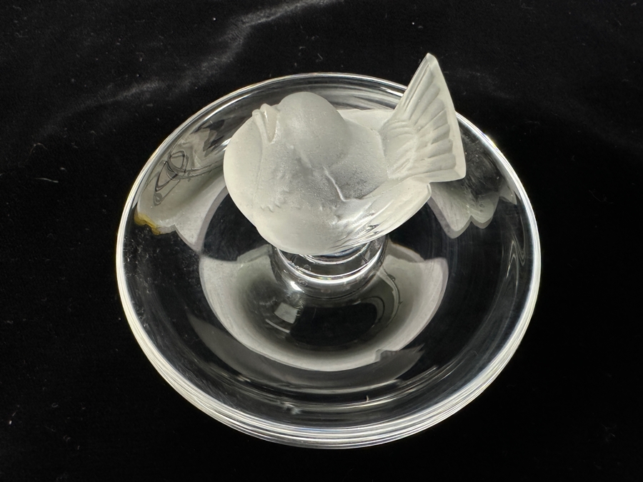 Lalique France Crystal Pinson Finch Bird On A Circular Trinket Ring Dish 3.75'W [Photo 6]