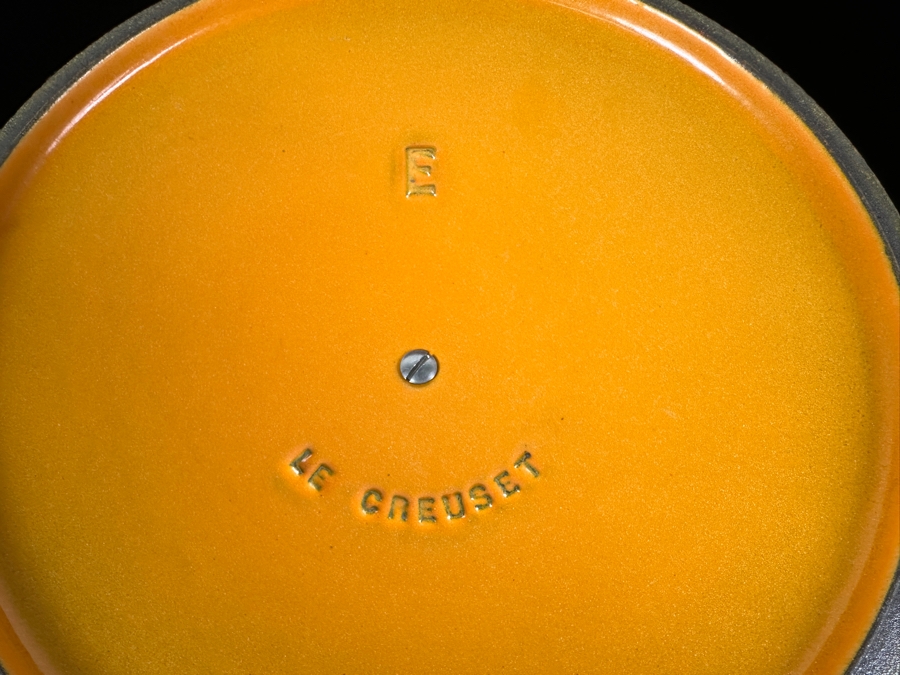 Le Creuset Dutch Oven 12.5'W [Photo 5]