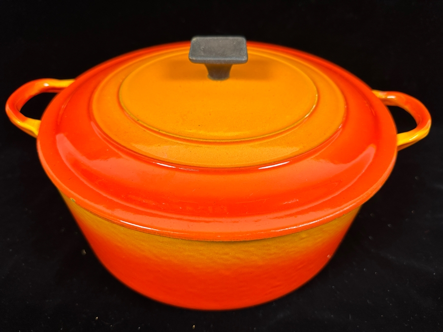 Le Creuset Dutch Oven 12.5'W [Photo 2]