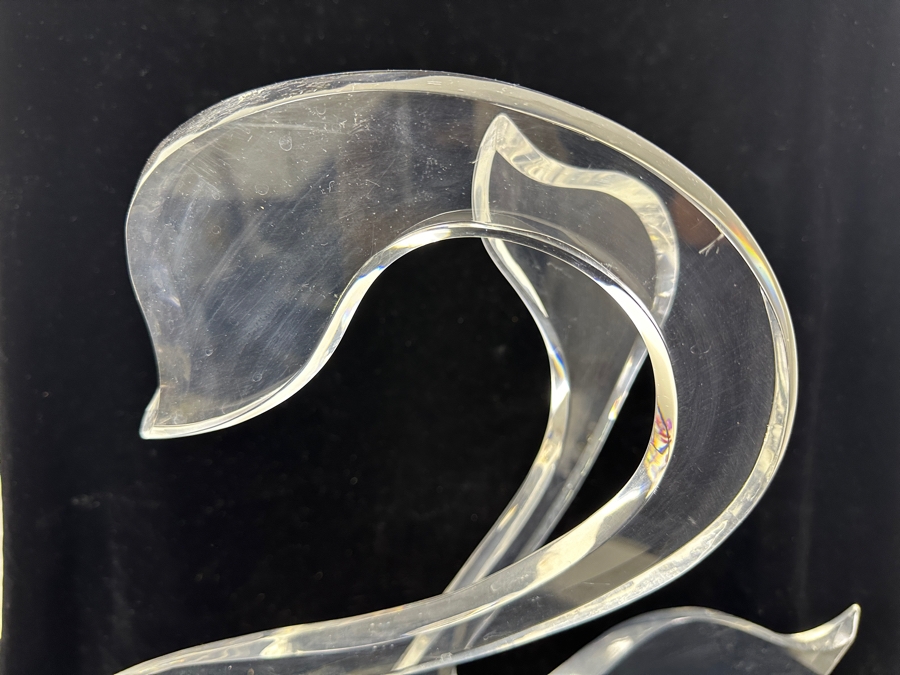 Vintage Lucite Pair Of Swans Sculpture Signed Norman 21W X 11D X 22.5H [Photo 3]