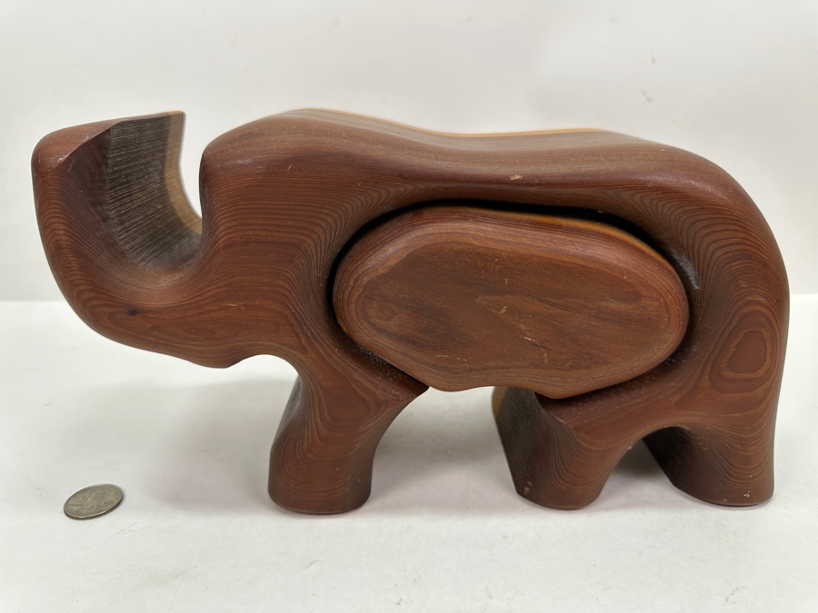 Handcrafted Native Redwood Elephant Box [Photo 2]