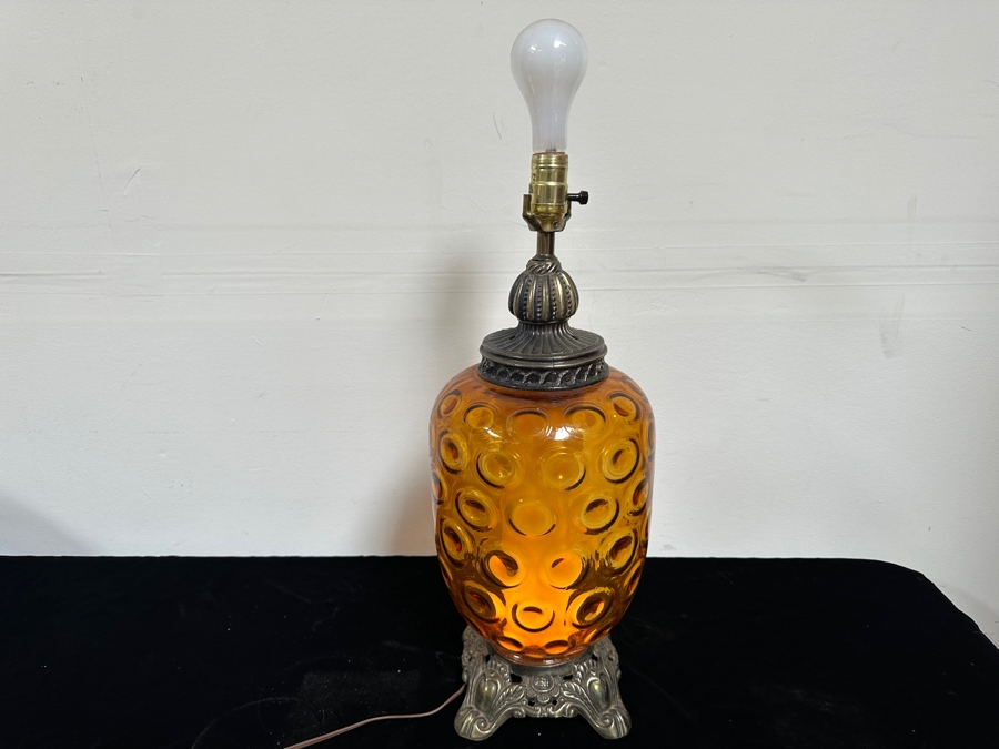 Vintage Mid-Century Amber Glass Table Lamp 25'H [Photo 4]