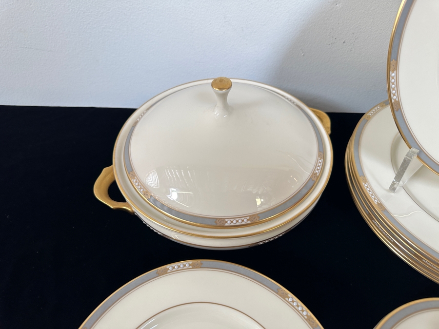 Lenox McKinley China Service [Photo 5]
