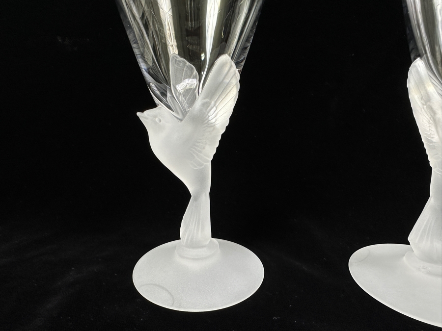 Set of (4) Sasaki Wings Clear Water/Wine Glasses with Frosted Dove Stems 7.5'H [Photo 3]