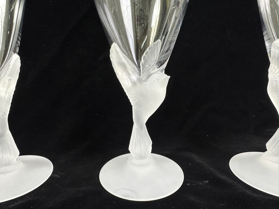 Set of (4) Sasaki Wings Clear Water/Wine Glasses with Frosted Dove Stems 7.5'H [Photo 2]