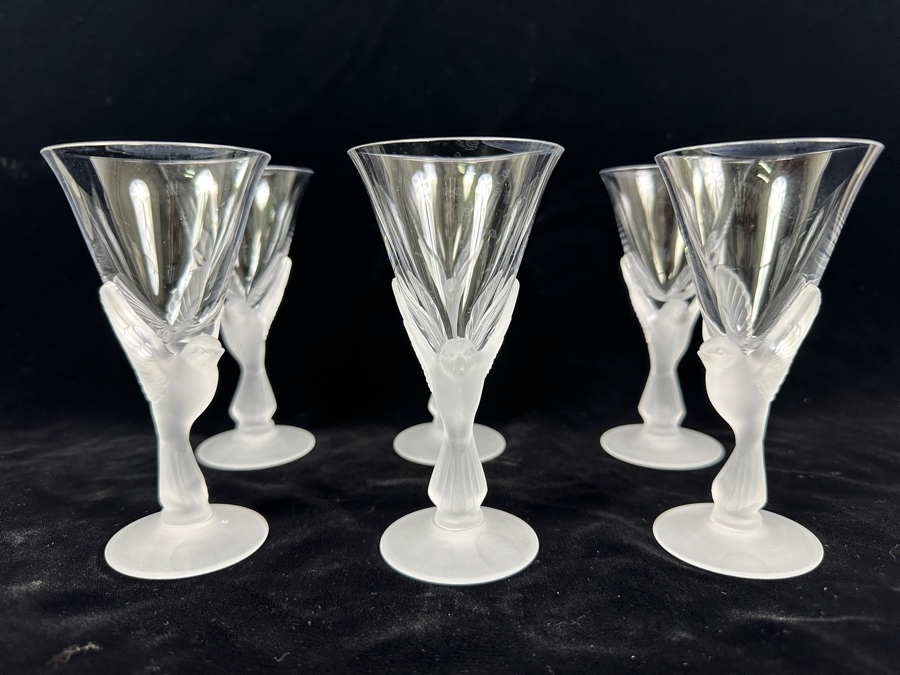Set of (6) Sasaki Wings Clear Wine Glasses with Frosted Dove Stems 5'H [Photo 2]