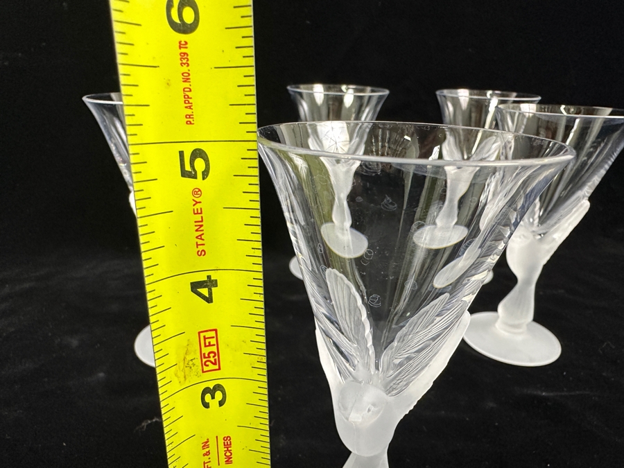 Set of (6) Sasaki Wings Clear Wine Glasses with Frosted Dove Stems 5'H [Photo 5]