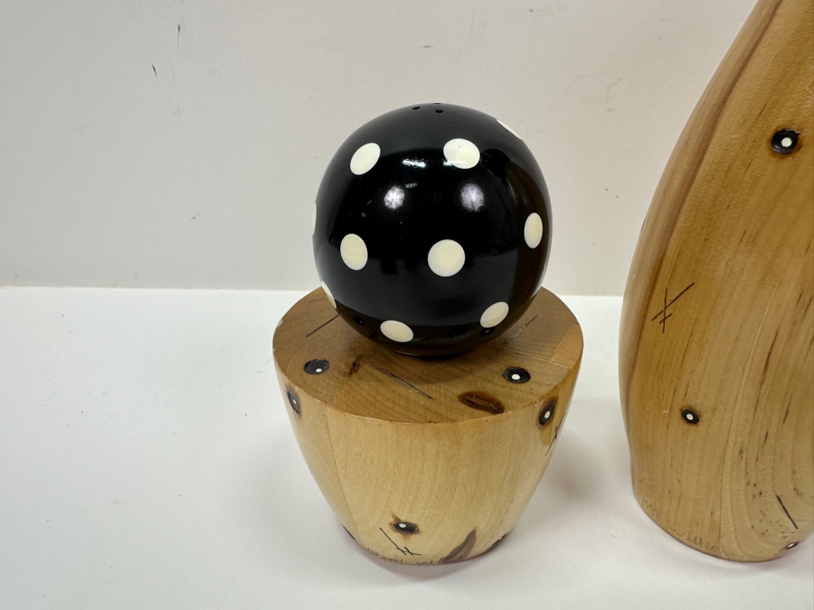 Vintage Robert Wilhelm Signed Salt and Pepper Shakers 5.5' - 18.5'H [Photo 4]