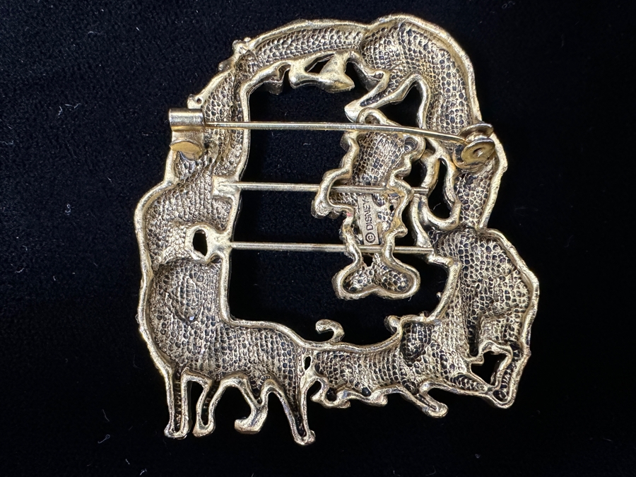 Gold Tone Disney Mickey Mouse Brooch Pin [Photo 3]