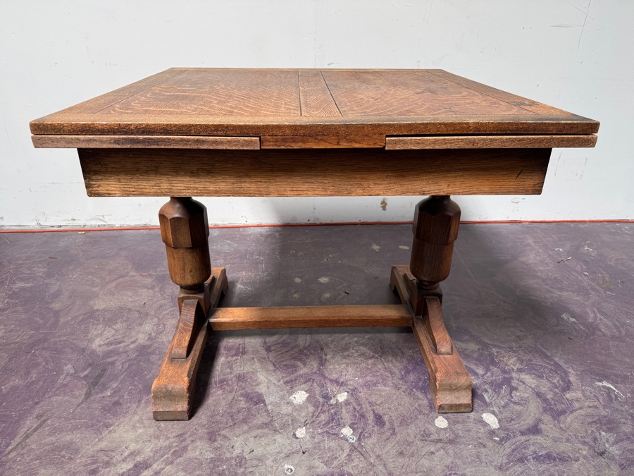 Just Added - Antique Tiger Oak Draw Leaf English Pub Table With Built-In Leaves 63W (With Leaves) / 35.5W (Without Leaves) X 35.5D X 29.5H [Photo 3]