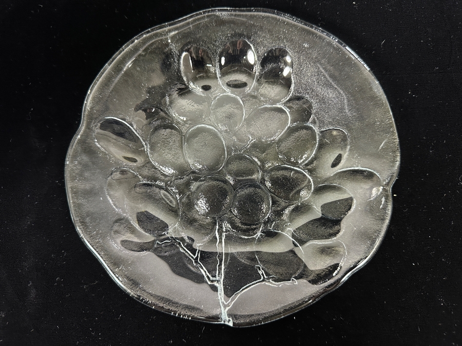 Just Added - (22) Kosta Boda Sweden Grape Salad Plates 7 3/8W Replacements Value $1,978 [Photo 6]