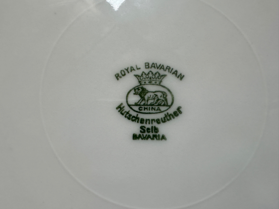 Just Added - (12) Royal Bavarian Hutschenreuther Selb Bavaria Gilt Dinner Plates 10.75W Estimate $708 [Photo 6]