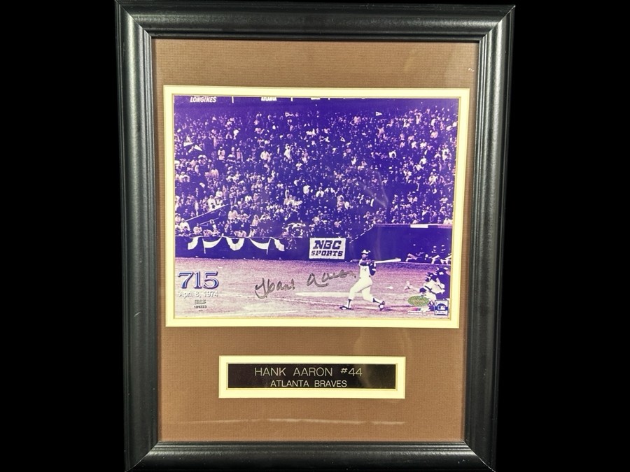 Just Added - Hand Signed Hank Aaron #44 Atlanta Braves Photograph With Field Of Dreams Certificate Of Authenticity 13 X 16 [Photo 2]
