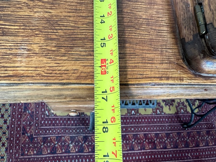 Just Added - Vintage Singer Sewing Machine with Foot Treadle in Tiger Oak Cabinet 36'W x 17'D x 31'H [Photo 19]