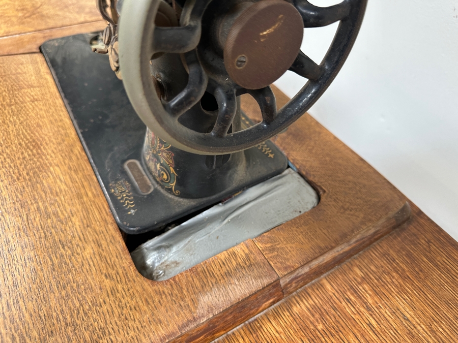 Just Added - Vintage Singer Sewing Machine with Foot Treadle in Tiger Oak Cabinet 36'W x 17'D x 31'H [Photo 14]