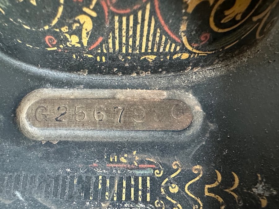 Just Added - Vintage Singer Sewing Machine with Foot Treadle in Tiger Oak Cabinet 36'W x 17'D x 31'H [Photo 11]