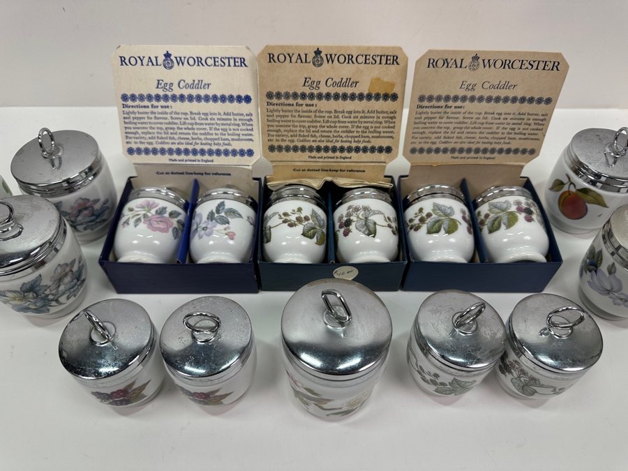 Just Added - Royal Worchester Set of (17) Egg Coddlers [Photo 2]