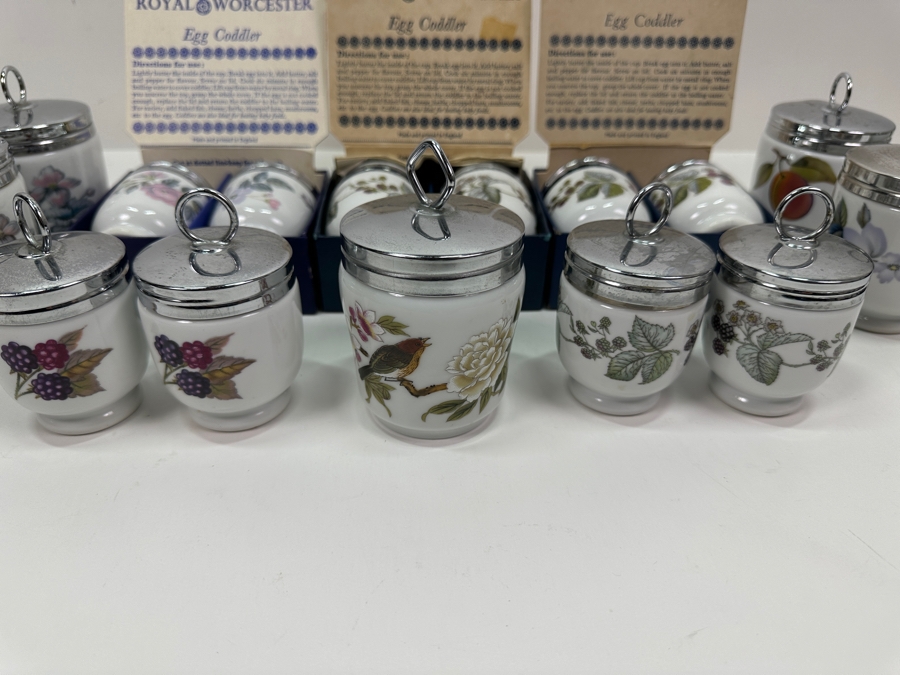 Just Added - Royal Worchester Set of (17) Egg Coddlers [Photo 3]